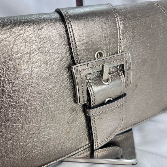DONALD J PLINER Couture Sliver Foil Clutch / Wristlet - Picture 5 of 16